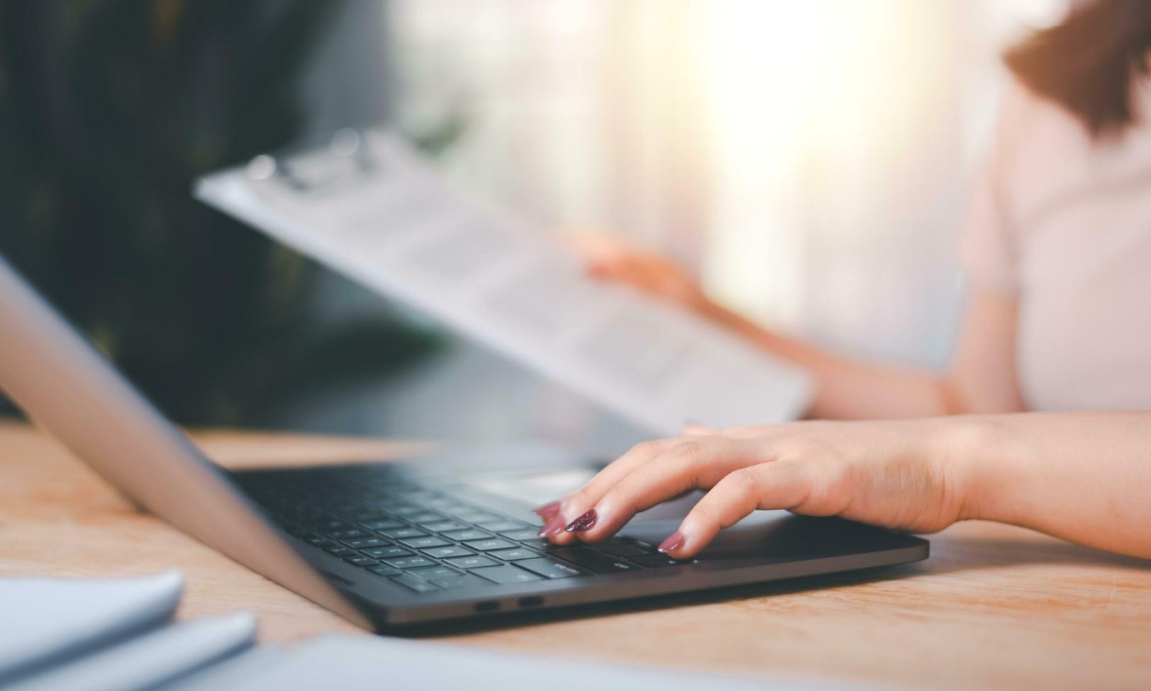 Student working through interactive SEO analytics exercises